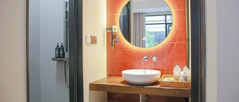 Signature Double Room, Courtyard View | Bathroom | Free toiletries, hair dryer, slippers, towels