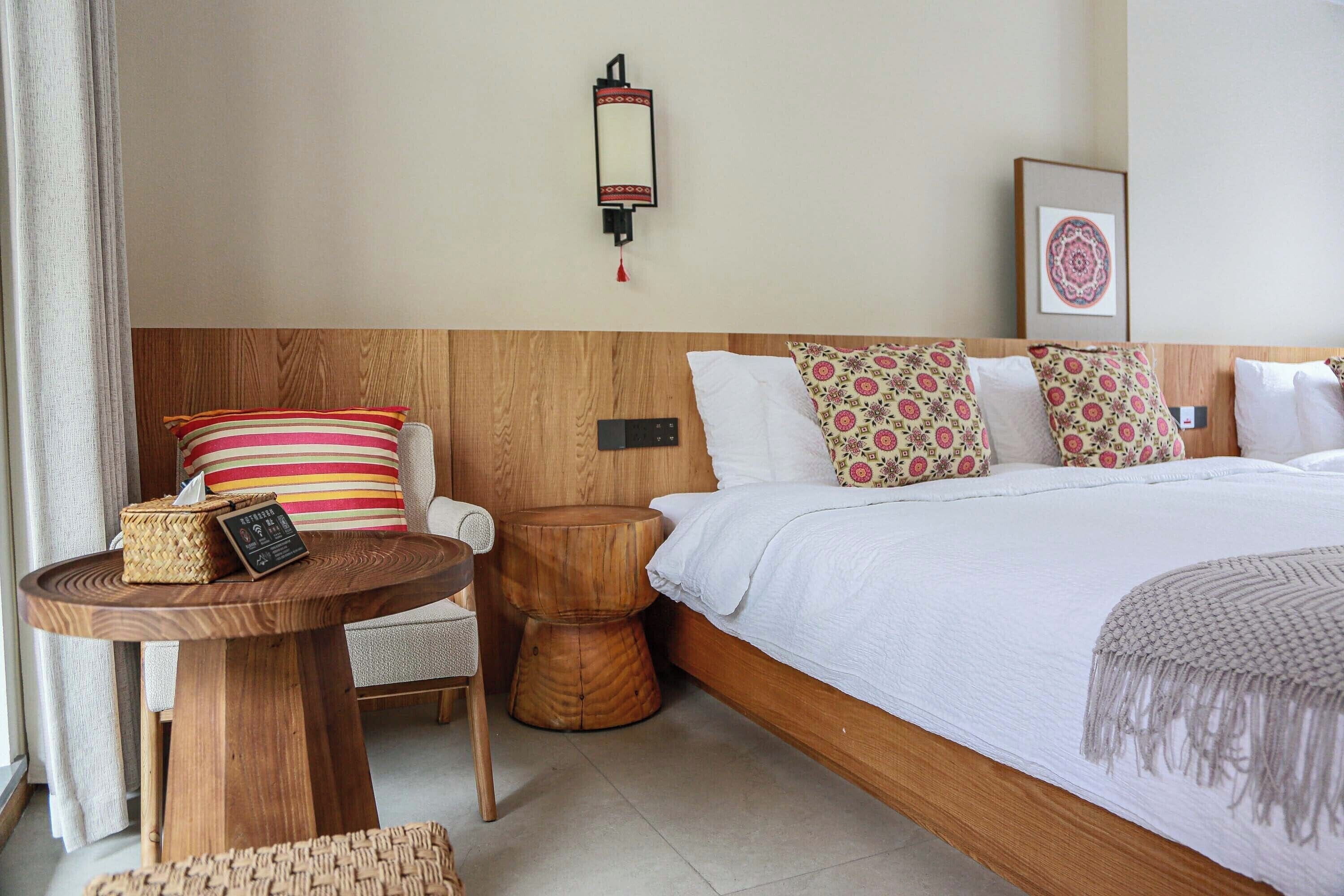 Superior Twin Room, Courtyard View | Blackout drapes, soundproofing, iron/ironing board, free WiFi
