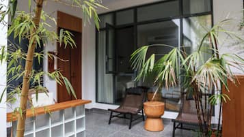 Studiosuite – business, bakgårdsutsikt | Utsikt mot gårdsplass