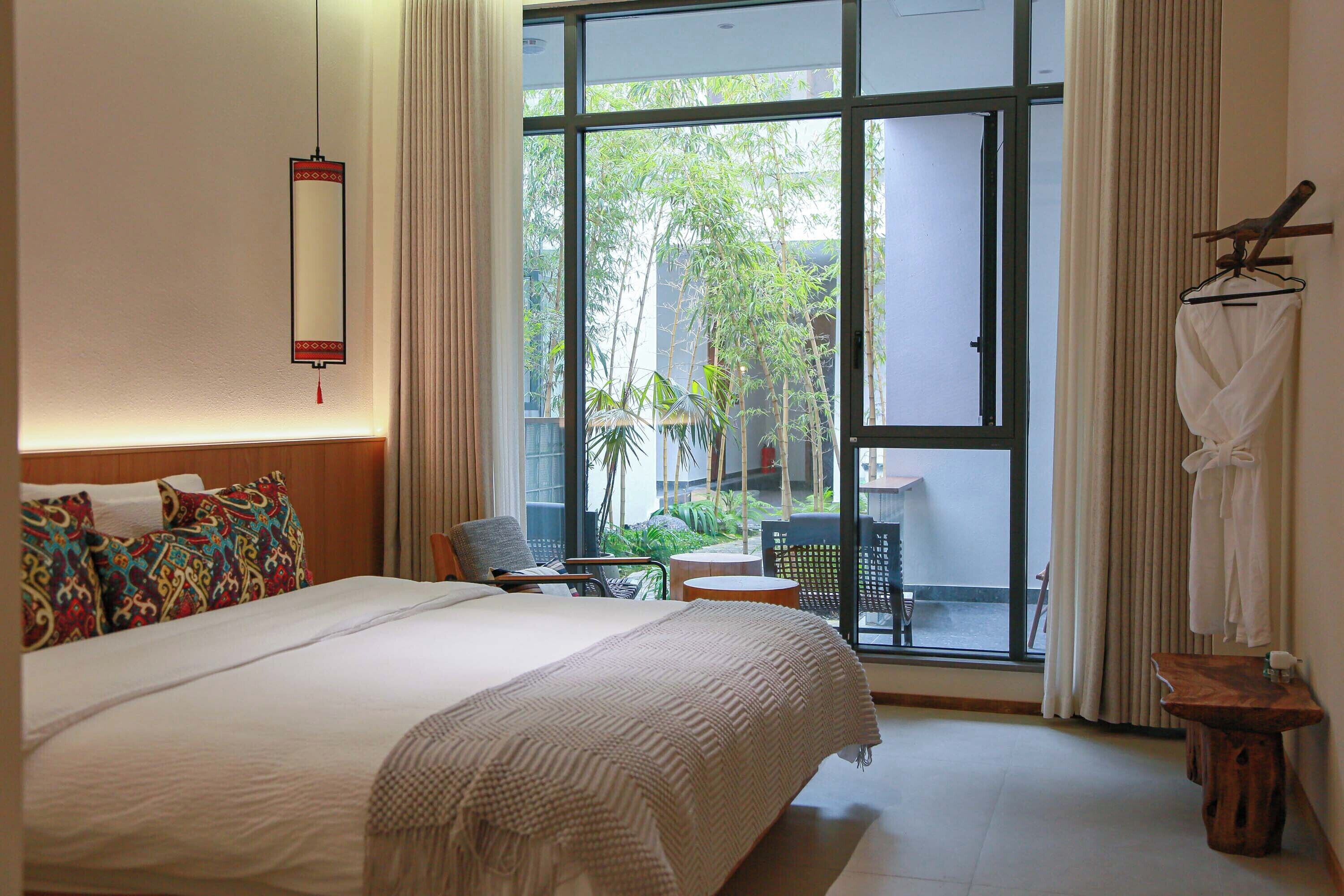 Suite estudio empresarial, vista al patio | Vista desde la habitación