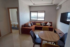 Living area - Appartement Panoramique - Comfort & Art de Vivre in the heart of the Upper Town (Kenitra)