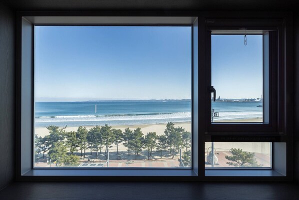 Beach/ocean view - H-AVENUE HOTEL (Pohang)
