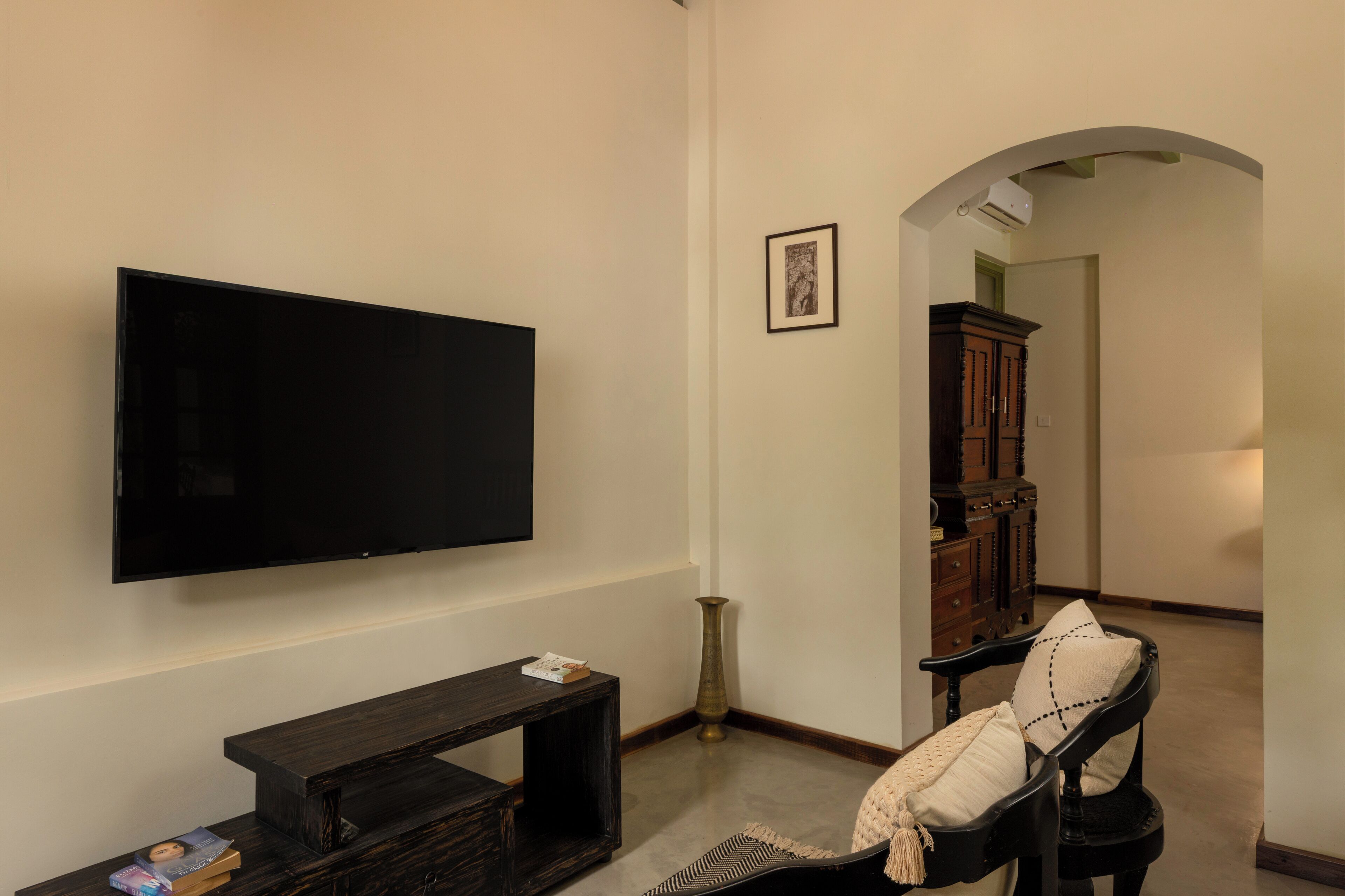 Deluxe Double Room | Living area