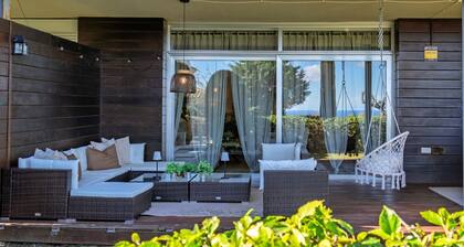 Spacious 3-Bedroom Apartment with Garden and Indoor Pool