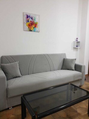 Living area - Sitting in front of the sea (Alghero)