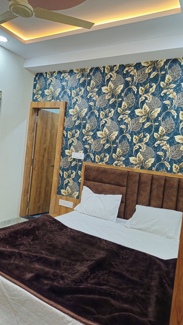 Camera Basic, vista città | Wi-Fi gratuito