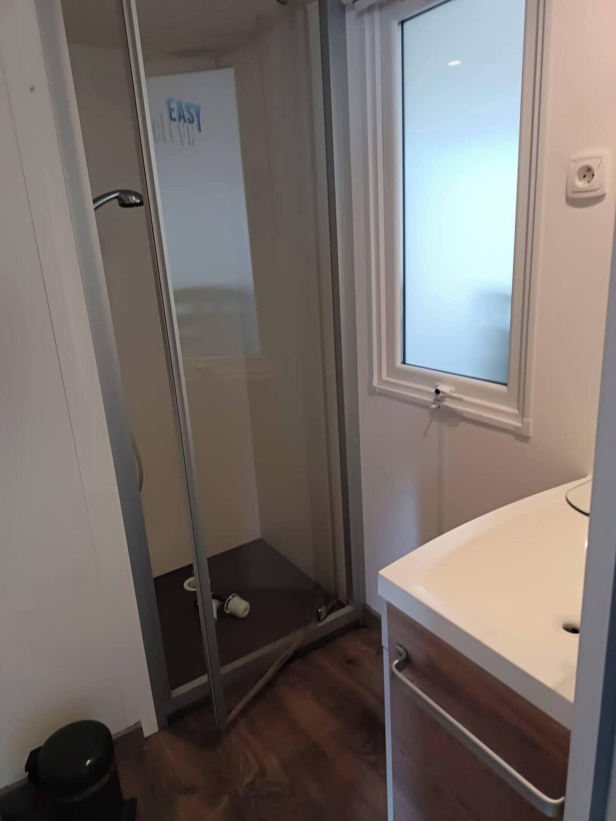 Dusche, Haartrockner