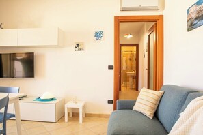 Living area - SPh24 apartment via Mazzini (Alghero)