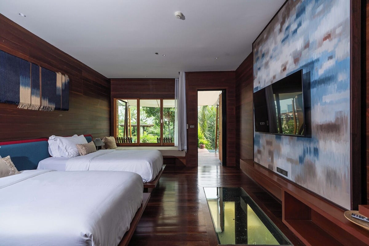 Deluxe Room, River View