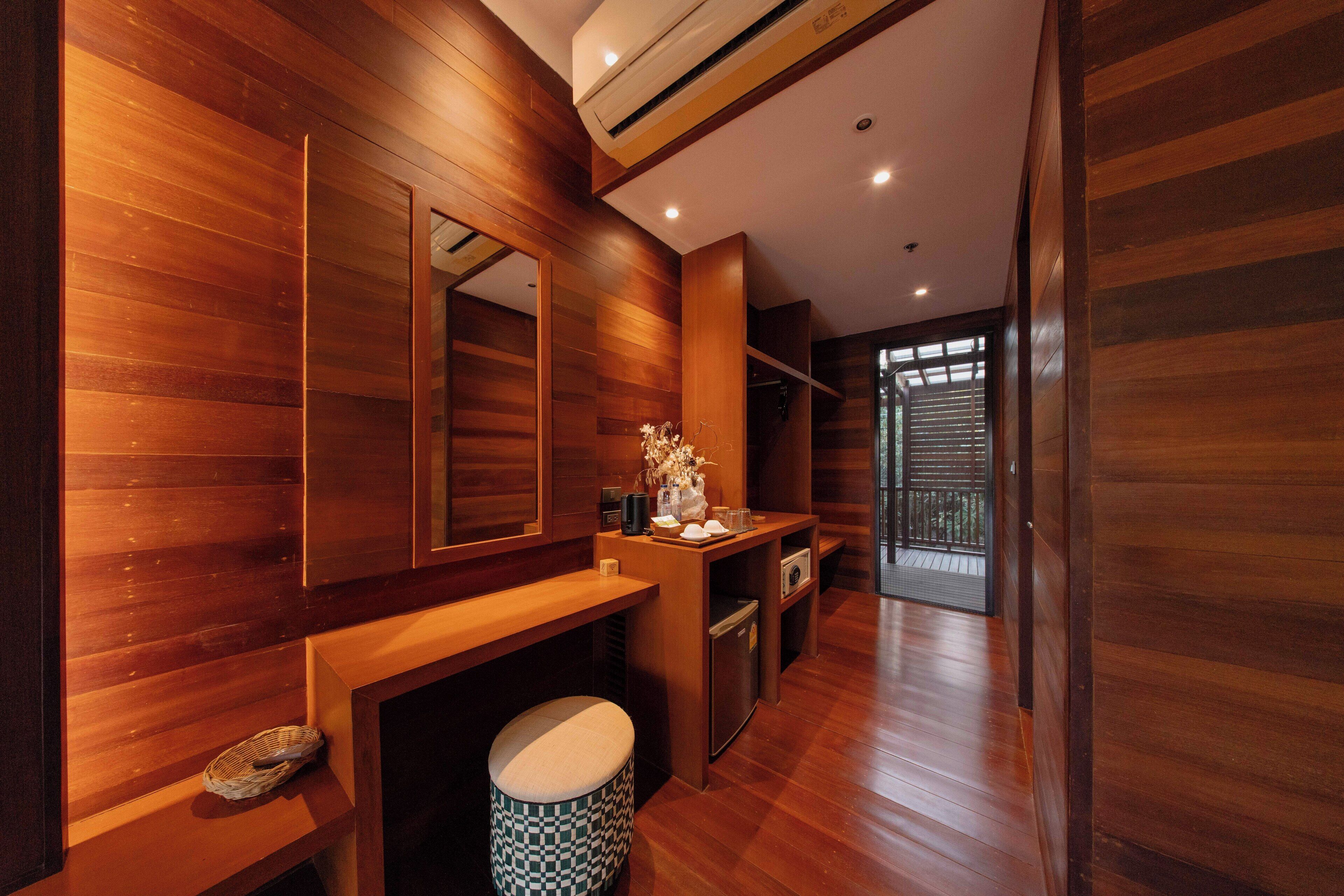 Deluxe Room, 2 Twin Beds | Room amenity