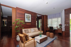 Deluxe-studiosviitti, 1 suuri parisänky | Yksilöllisesti sisustettu, ilmainen Wi-Fi, vuodevaatteet