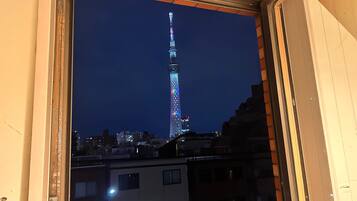 Double Room, Non Smoking, City View | Interior