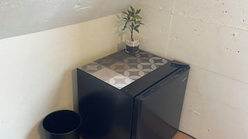 Double Room, Non Smoking, City View | Interior