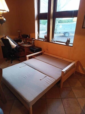 Interior - Kitchen-living room with bathroom in a historic barn (Hennef)