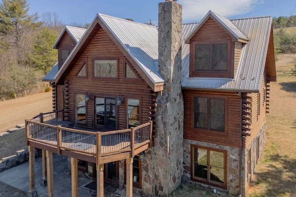 River Trail Lodge
