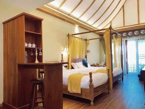 Family Double Room, Garden View | Free WiFi - Larng Yay Hotel (Vang Vieng)