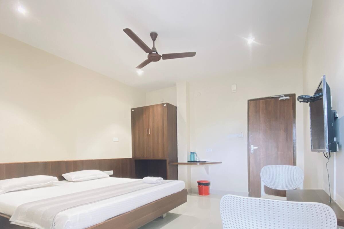 Standard Room | Free WiFi