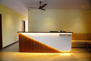 Lobby - Hotel Chakrie Residency New (Tirupati)