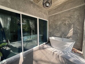 Balcony - Baan LungYod Resort (Kaeng Krachan)
