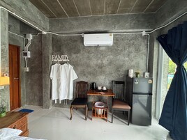 Grand Superior Riverfront | Cortinas blackout, Wi-Fi de cortesia, roupa de cama