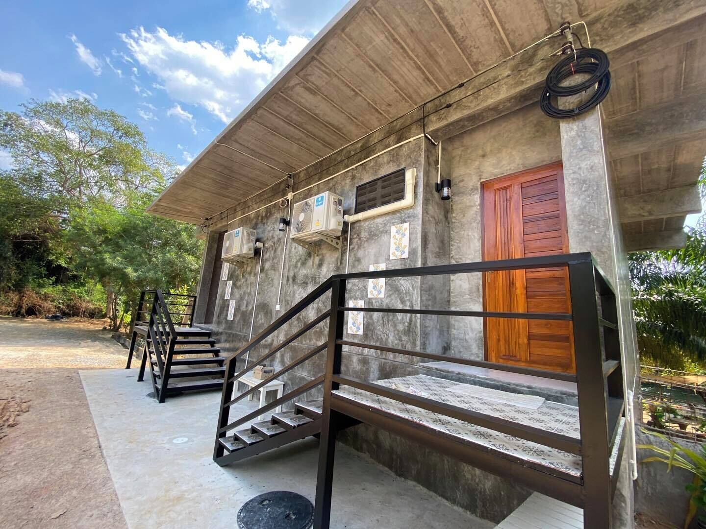 Superior Family River View | Free WiFi