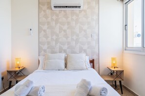 Apartment, 2 Bedrooms, Kitchen, City View | Egyptian cotton sheets, premium bedding, individually decorated - Yellow Canvas 2-BR & Balcony in Larnaca (Larnaca)