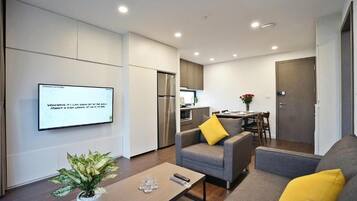 Superior Apartment, Balcony, City View | Living area