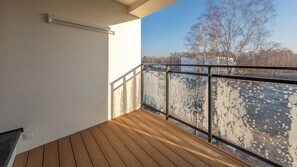 Apartment (66A) | Balcony - Apartamenty Sun & Snow Enklawa III (Mielno)