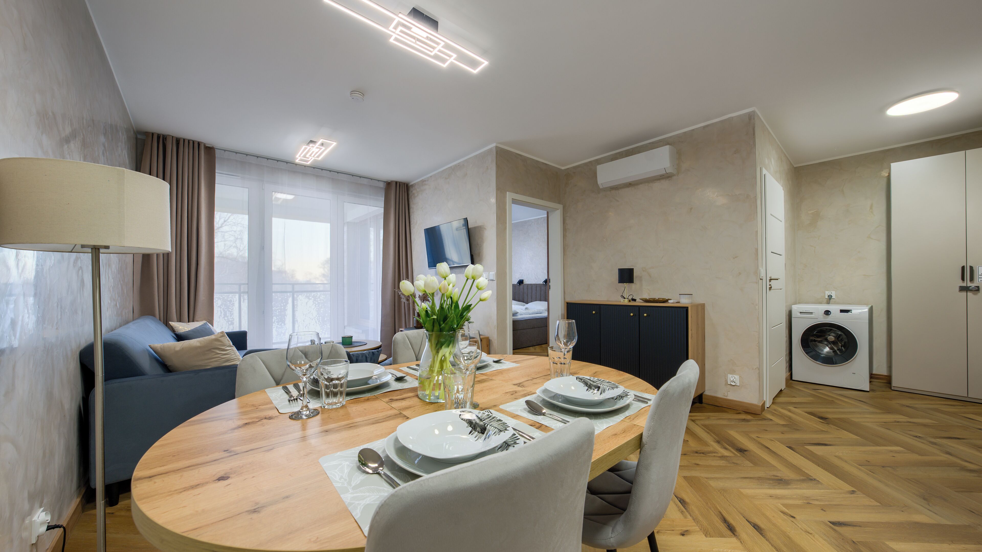 Apartment (66A) | Wohnbereich | Flachbildfernseher