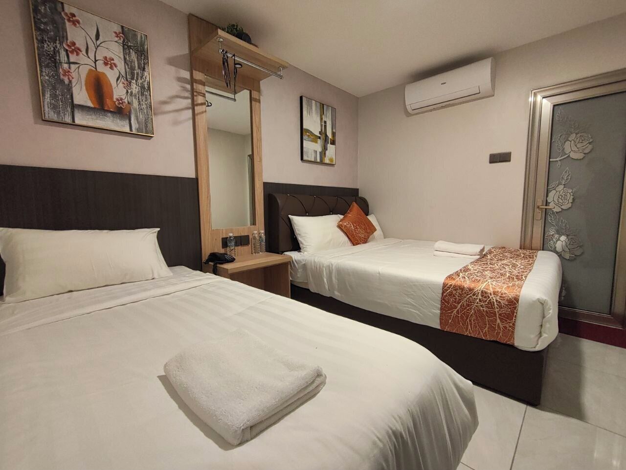 Standard Triple Room | Free WiFi
