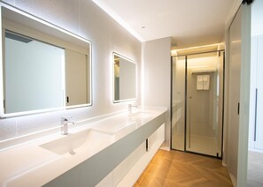 Floor plan - 189/267 3BR Beachfront Pool View (Choeng Thale)