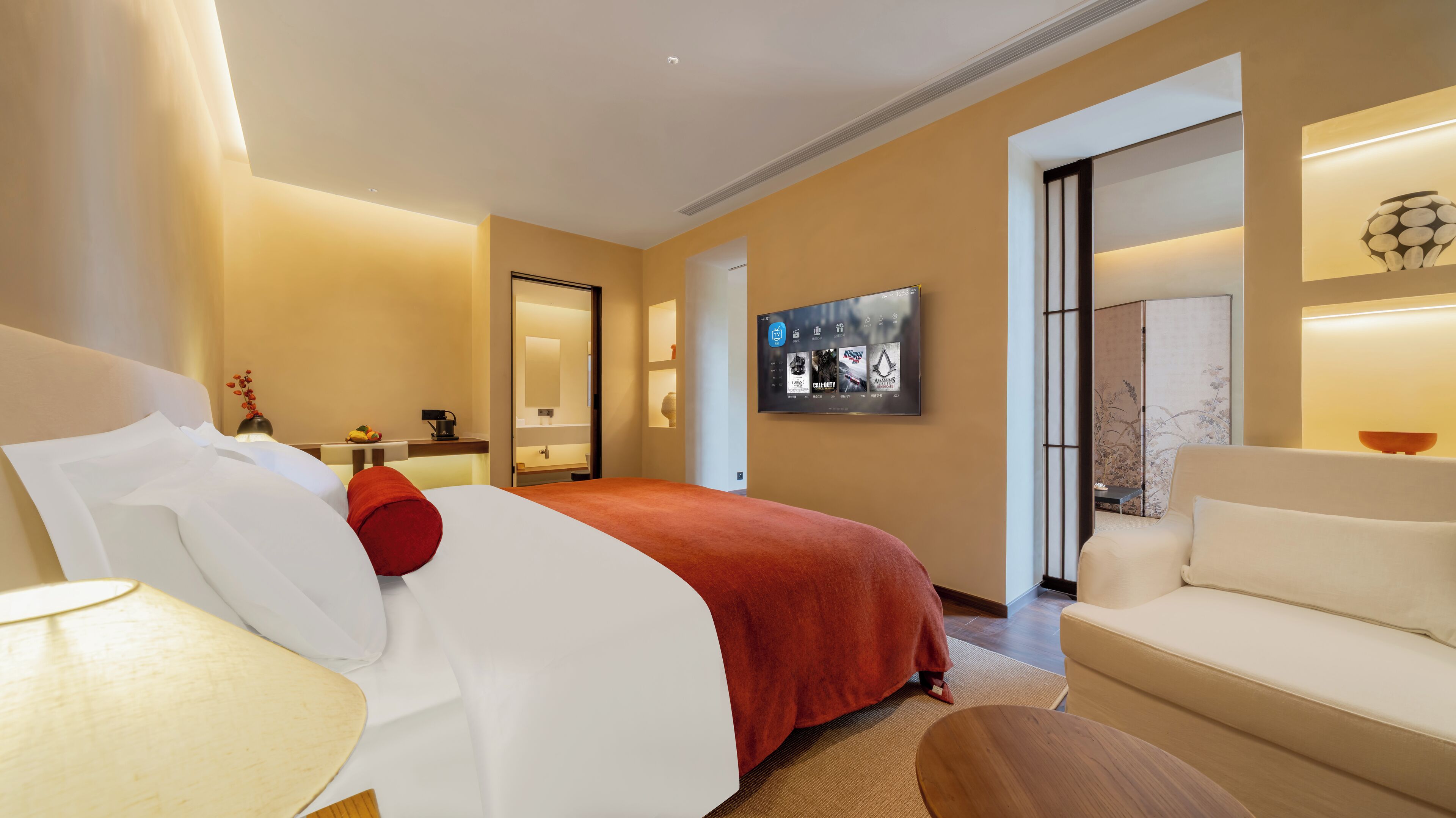 Laptop workspace, free WiFi