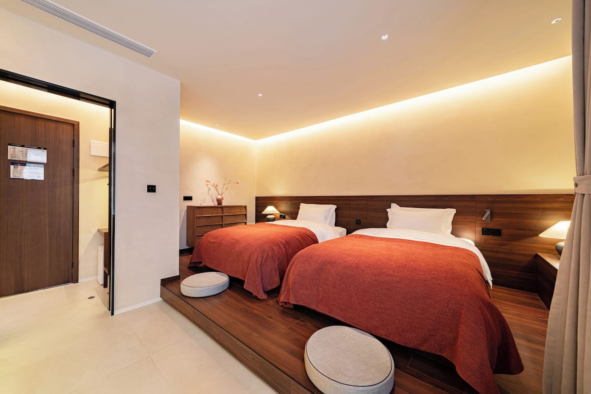 Luxury Suite, City View | Free WiFi