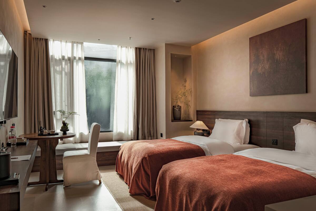 Superior Double Room, City View | Free WiFi