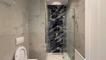 Apartment, City View | Bathroom