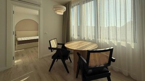 Leilighet, byutsikt | Spiseområde