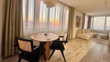 Vue sur la ville depuis lâhĂ©bergement