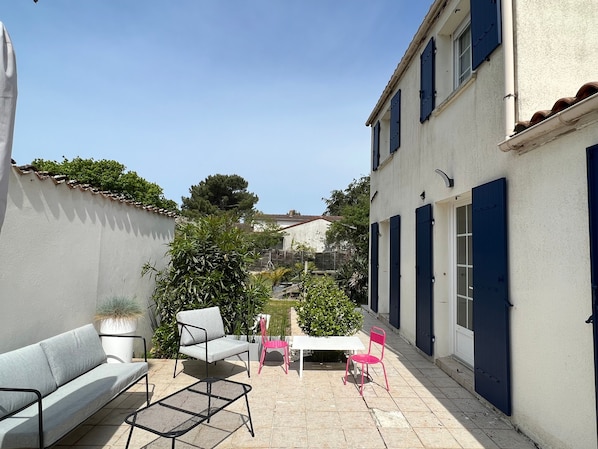 Terrace/patio