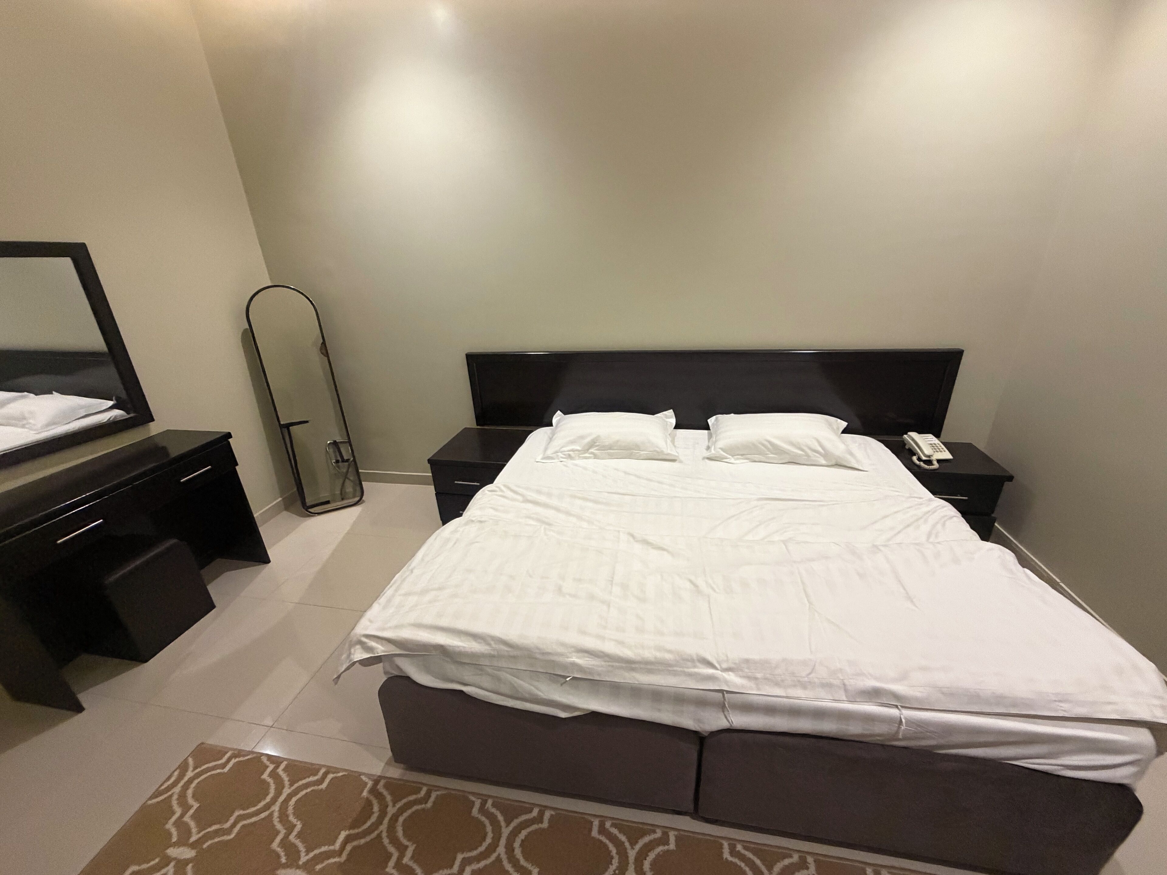 Departamento familiar | Escritorio, espacio para trabajar con laptop y wifi gratis 