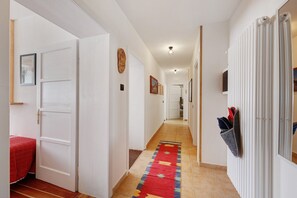 3 bedrooms, desk, iron/ironing board, WiFi - San Lorenzo 1 Apartment in Vinigo with Mountain View, Garden, and Wi-Fi (Vinigo)