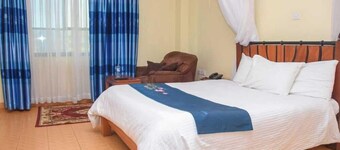 Meru Paramount Hotel