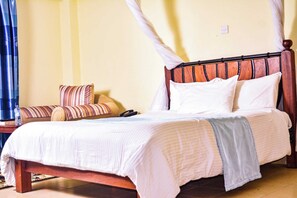 Standard Double Room, City View | Individually decorated, individually furnished, free WiFi, bed sheets - Meru Paramount Hotel (Meru)