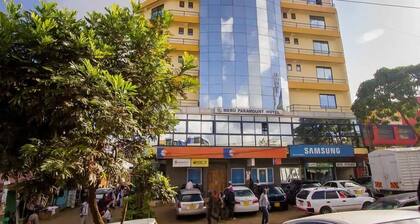 Meru Paramount Hotel