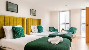 4 bedrooms, iron/ironing board, travel cot, free WiFi