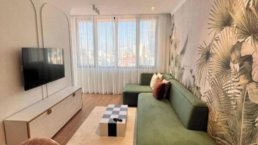 The Golden Luxury Downtown One