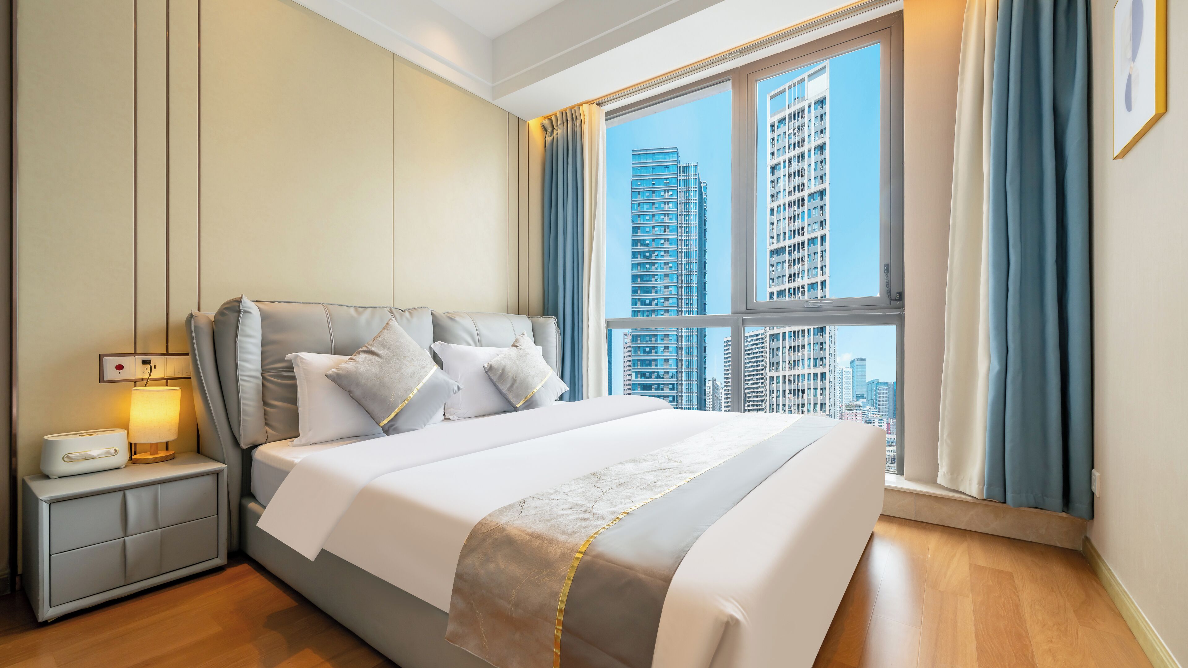 Apartamento família, 2 quartos, cozinha, vista para a cidade | Vista do quarto