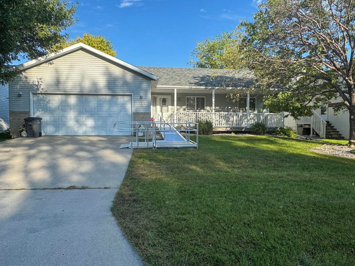 Mặt tiền nơi lưu trú