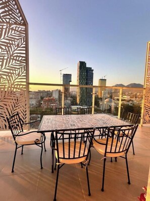 Exterior - City Centre Penthouse (Tiranë)
