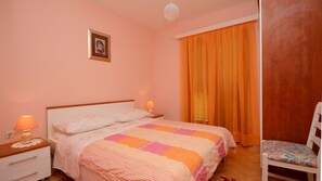 Free WiFi, bed sheets - Waterfront house Kata by Villas Guide (Smokvica)