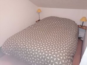 2 chambres, accès Internet, draps fournis